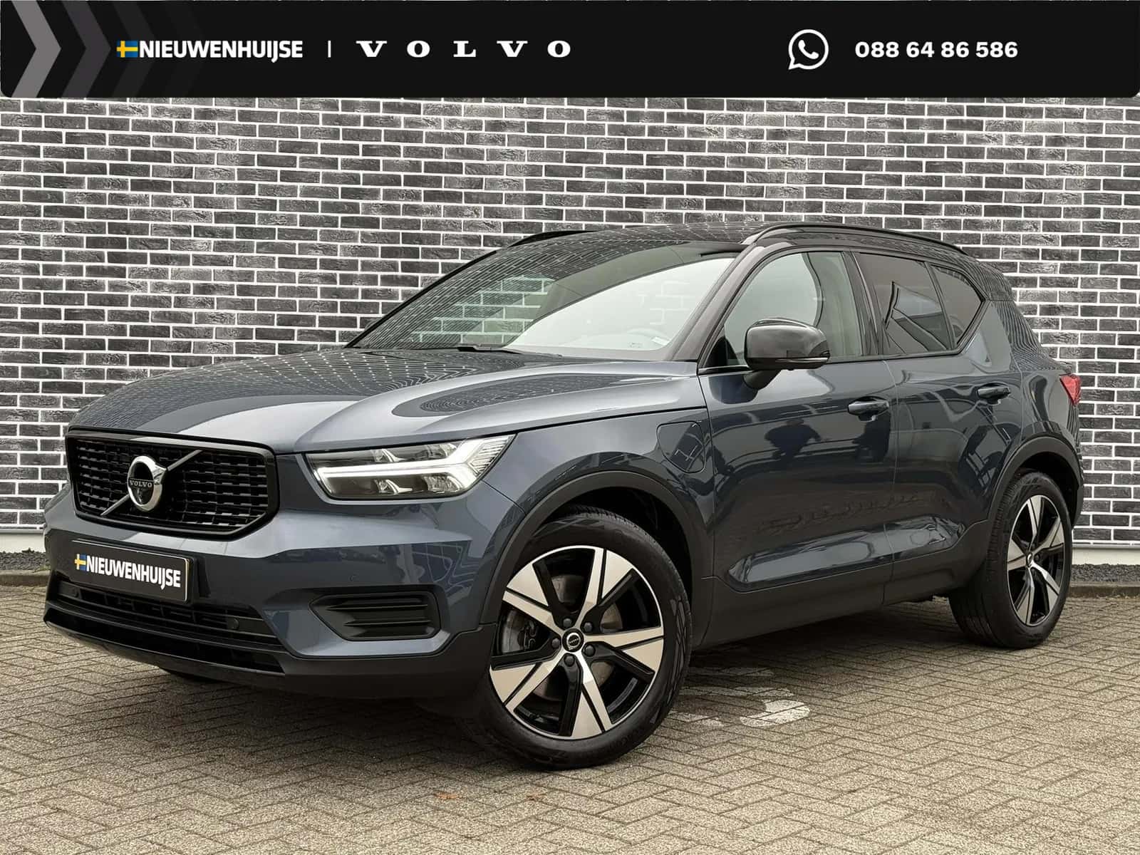 Volvo XC40 (2022) — foto 1