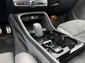 Volvo XC40 thumbnail 12