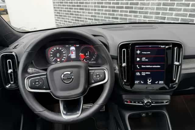 Volvo XC40 (2022) thumbnail 19