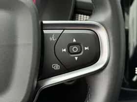 Volvo XC40 thumbnail 20