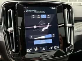 Volvo XC40 thumbnail 24