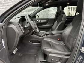 Volvo XC40 thumbnail 6