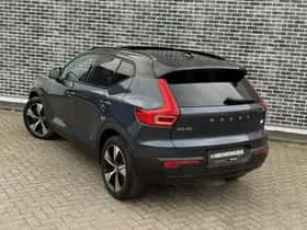 Volvo XC40 thumbnail 10