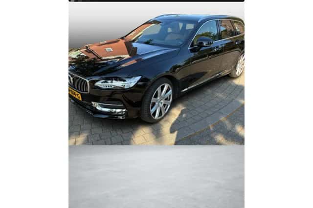Volvo V90 (2016) thumbnail 1