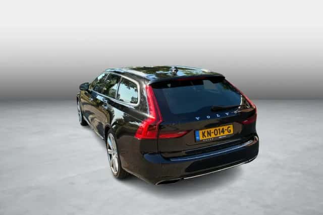 Volvo V90 (2016) thumbnail 5