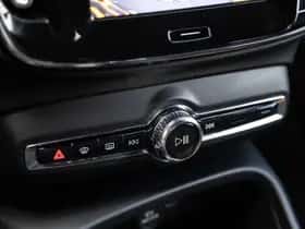 Volvo XC40 thumbnail 13