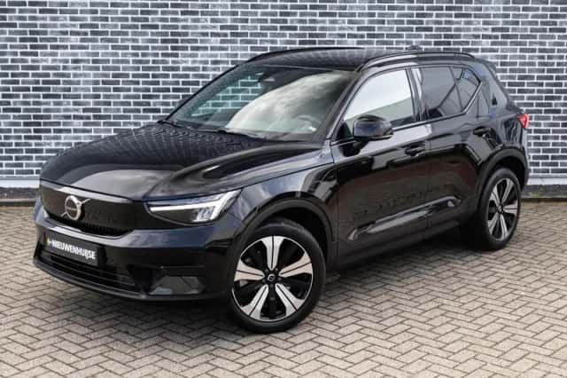 Volvo XC40 (2022) thumbnail 16