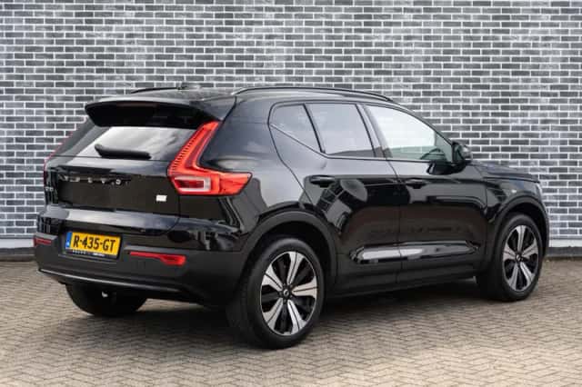 Volvo XC40 (2022) thumbnail 17