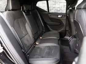 Volvo XC40 thumbnail 24