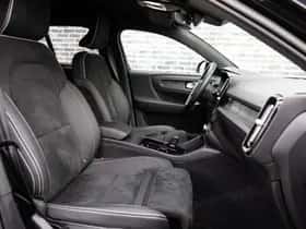 Volvo XC40 thumbnail 36