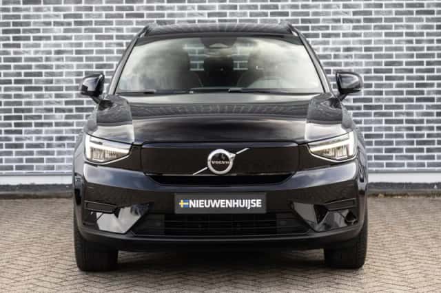 Volvo XC40 (2022) thumbnail 6
