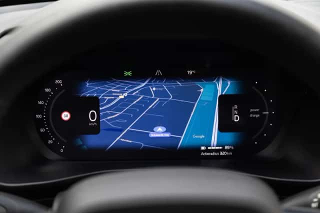 Volvo XC40 (2022) thumbnail 8