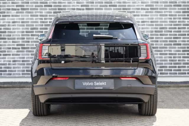 Volvo EX30 (2026) thumbnail 5