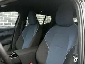 Volvo EX30 thumbnail 5