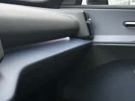 Volvo EX30 thumbnail 7