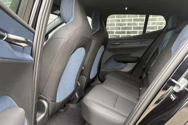 Volvo EX30 (2026) thumbnail 10