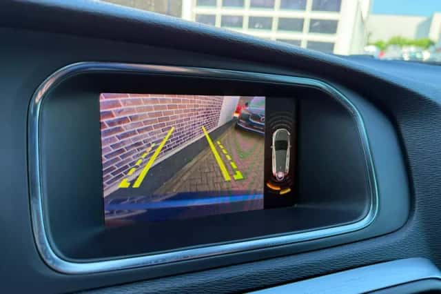 Volvo V40 (2019) thumbnail 6