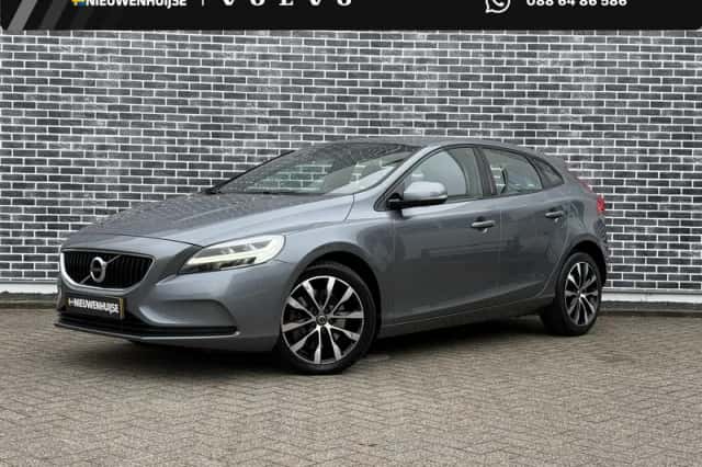 Volvo V40 (2018) thumbnail 1