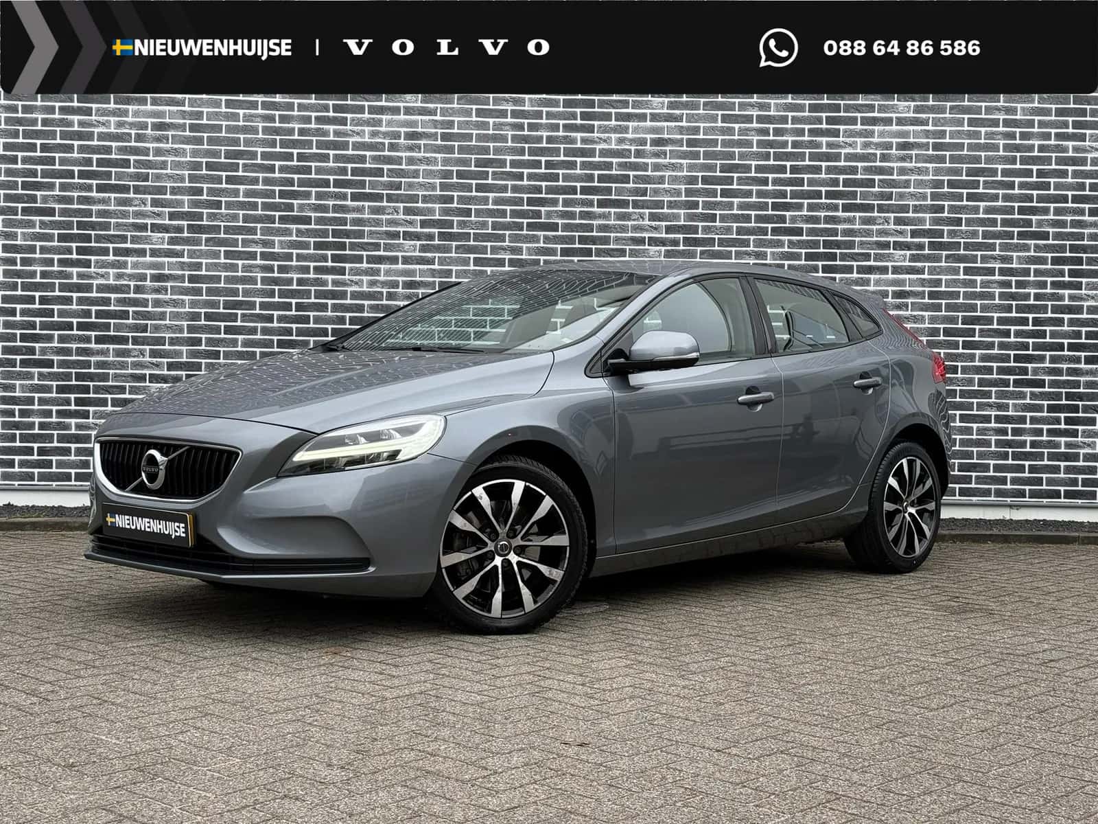Volvo V40 (2018) — foto 1