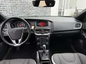 Volvo V40 thumbnail 2