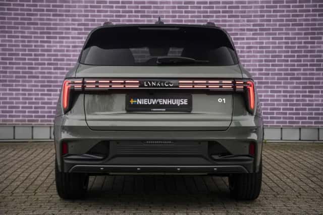 Lynk & Co 01 (2025) thumbnail 5