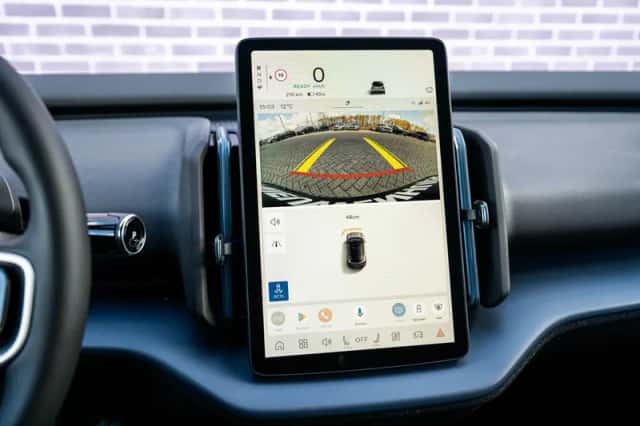 Volvo EX30 (2026) thumbnail 21