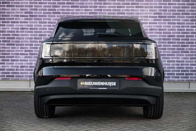 Volvo EX30 (2026) thumbnail 10