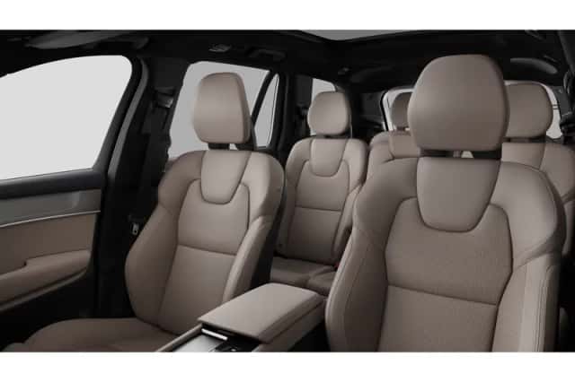 Volvo XC90 (2027) thumbnail 2