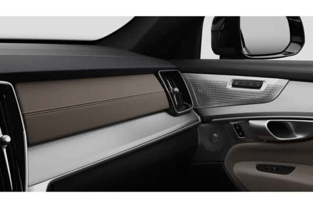 Volvo XC90 (2027) thumbnail 18