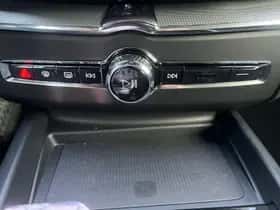 Volvo XC60 thumbnail 16