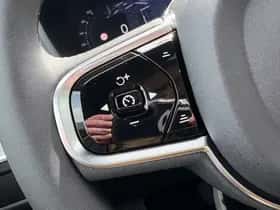 Volvo XC60 thumbnail 32