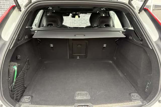 Volvo XC60 (2023) thumbnail 11