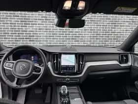Volvo XC60 thumbnail 3
