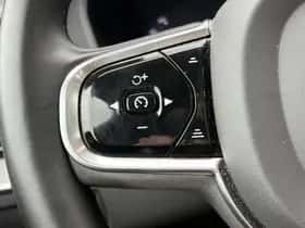 Volvo XC60 thumbnail 21
