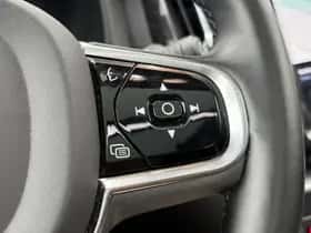 Volvo XC60 thumbnail 22