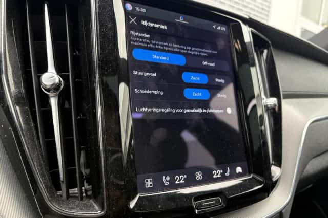 Volvo XC60 (2023) thumbnail 29