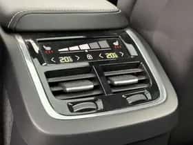 Volvo XC60 thumbnail 35