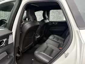 Volvo XC60 thumbnail 9