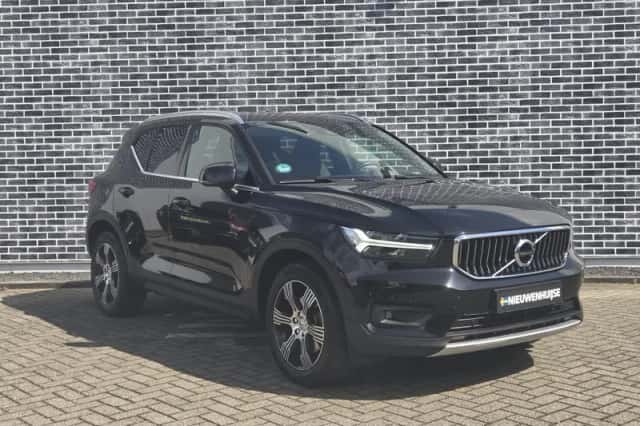 Volvo XC40 (2019) thumbnail 17
