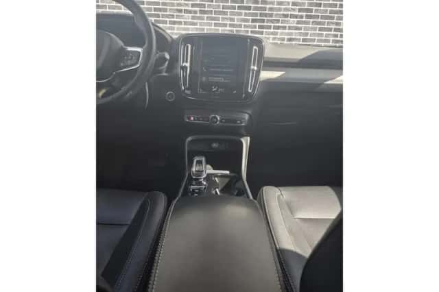 Volvo XC40 (2019) thumbnail 25