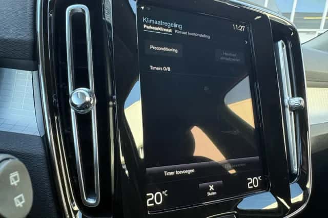 Volvo XC40 (2021) thumbnail 24