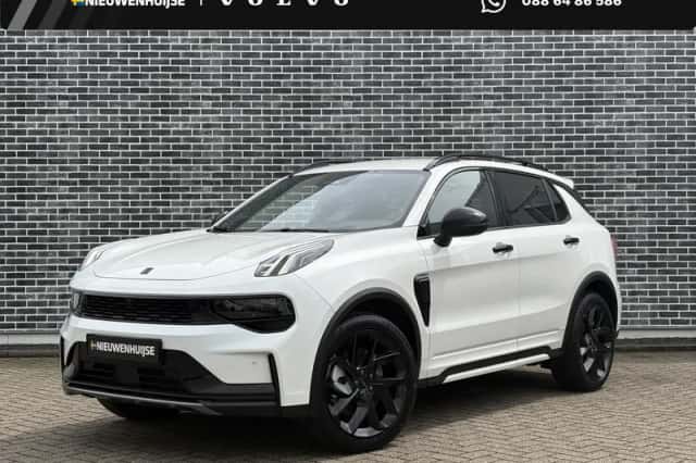 Lynk & Co 01 (2025) thumbnail 1