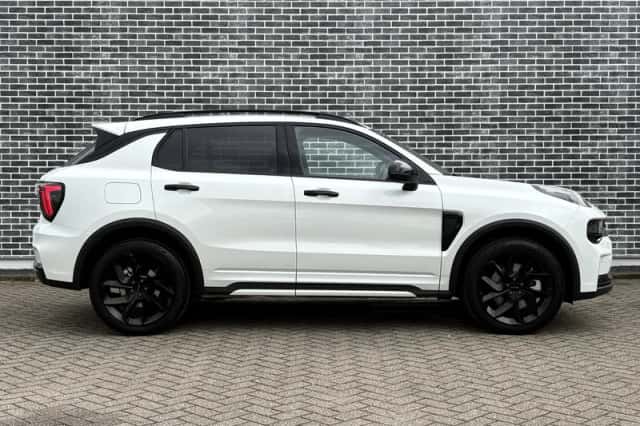 Lynk & Co 01 (2025) thumbnail 6