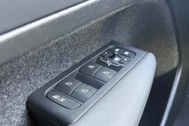 Volvo XC40 (2024) thumbnail 29