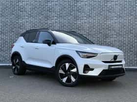 Volvo XC40 thumbnail 4