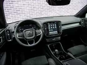 Volvo EC40 thumbnail 2