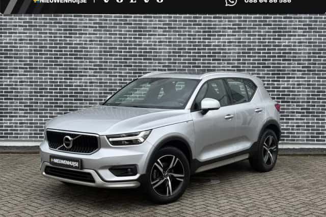 Volvo XC40 (2018) thumbnail 1