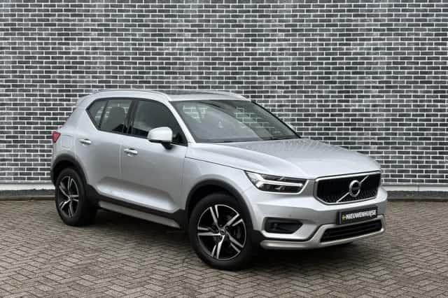 Volvo XC40 (2018) thumbnail 4