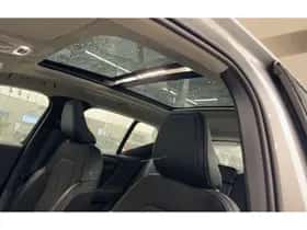 Volvo XC40 thumbnail 9