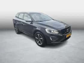 Volvo XC60 thumbnail 3